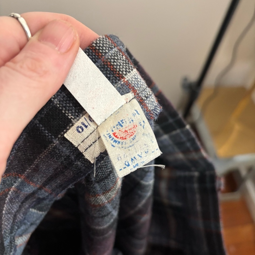70s Vintage Union Purple Plaid Wool Skirt Size 26 School Girl Uniform A Line - Picture 6 of 6